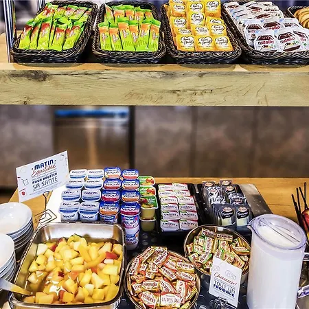 巴黎19区拉维莱特宜必思快捷酒店 酒店 2*