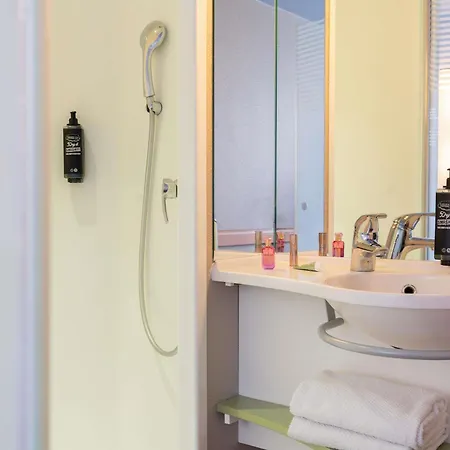 Hotel Ibis Budget La Villette 19eme 2*