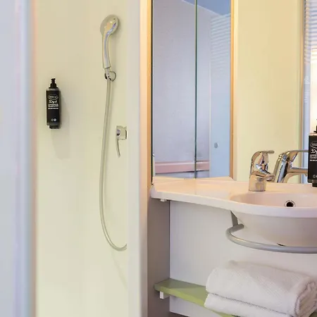 Ibis Budget La 19ème 2*
