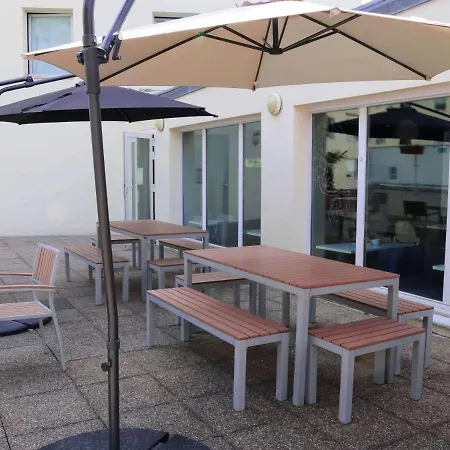 Ibis Budget La 19ème 2*