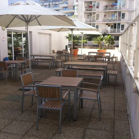 Ibis Budget La 19ème 2*